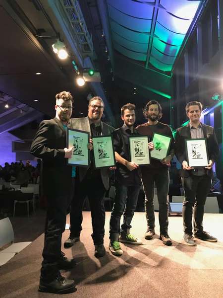 Sacha Lefebvre et Jean-François Laliberté qui viennent de remporter le Prix Bédéis Causa - Réal Fillion